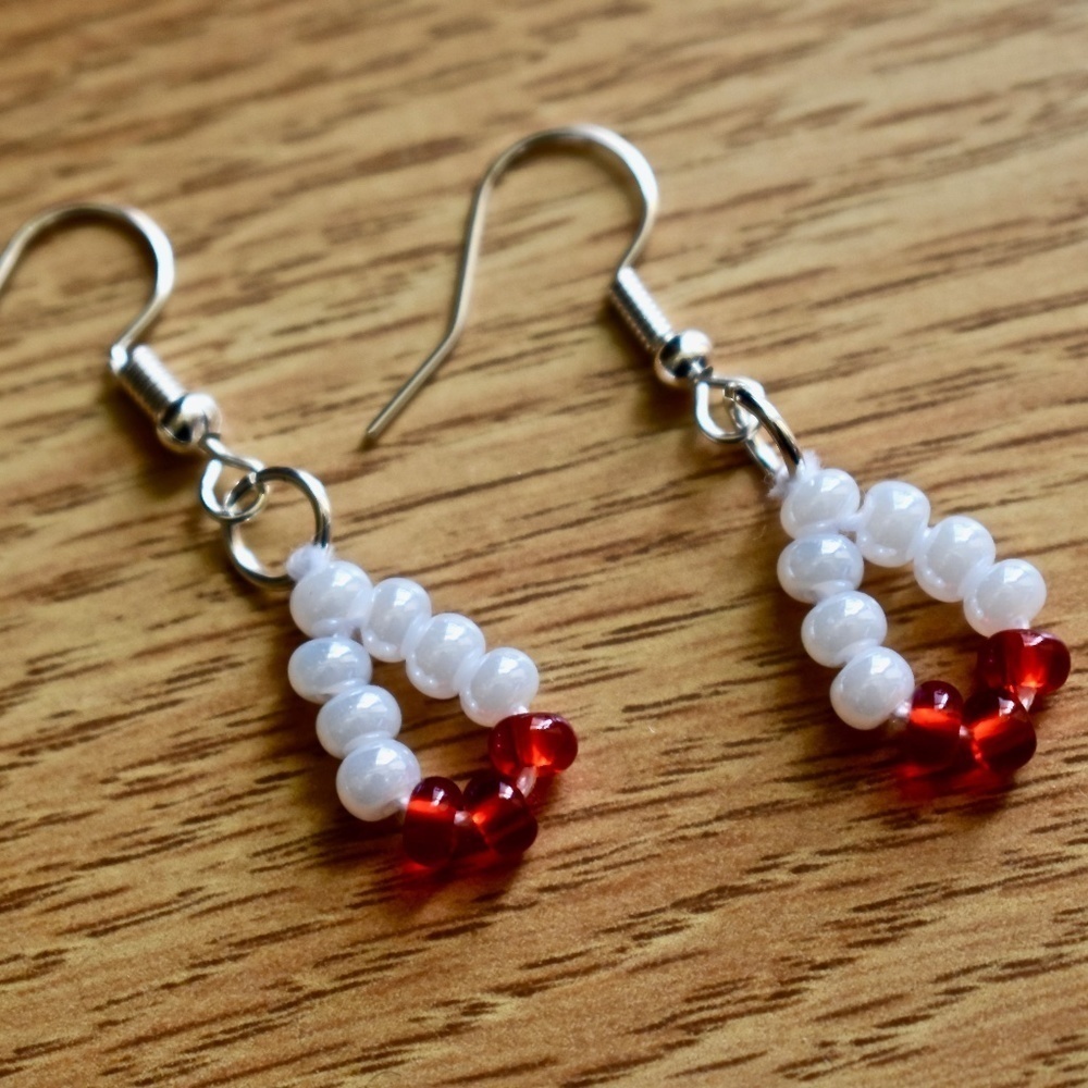 Ivory and Crimson Beaded‎ Earrings